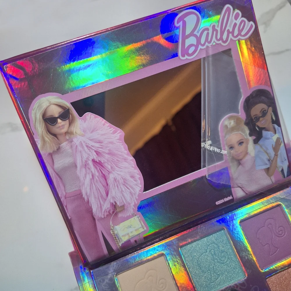 NEW Barbie Townley Eyeshadow Palette with Mirror 3 Piece Makeup Brush Set